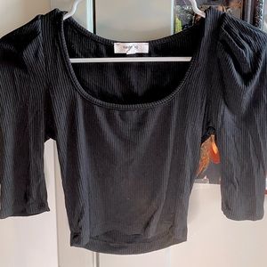 3/4 sleeve black crop top